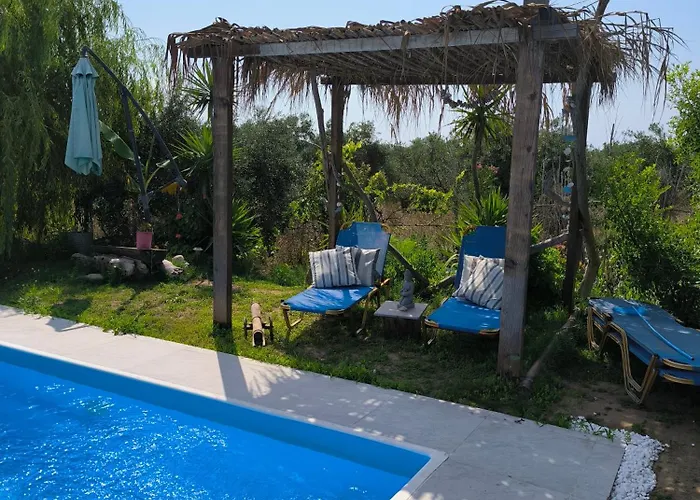 Olive And Blue Retreat Villa *
