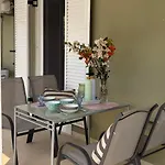 Villa Olive And Blue Retreat