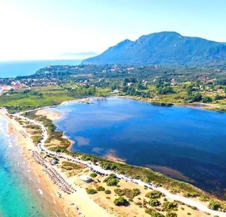 Вилла Olive And Blue Retreat